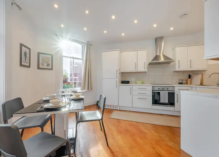 Luxury 2 Bedroom Apartment In Central London